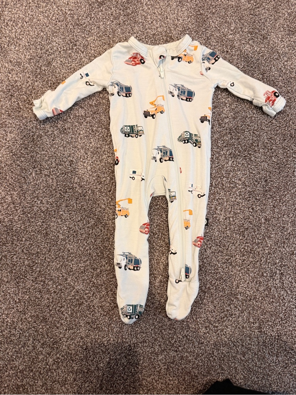 Kyte BABY Cream Footie Pajamas with Colorful Construction Trucks